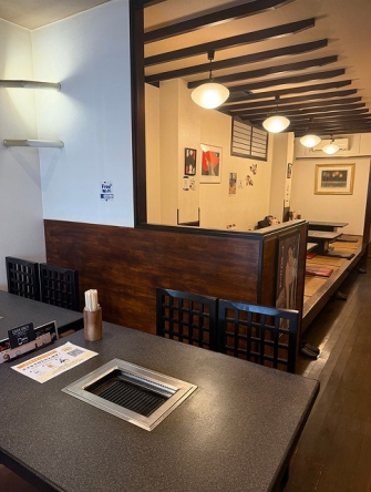 ご家族連れや観光客にぴったりの心温まる空間で、箱根の焼肉をお楽しみください!